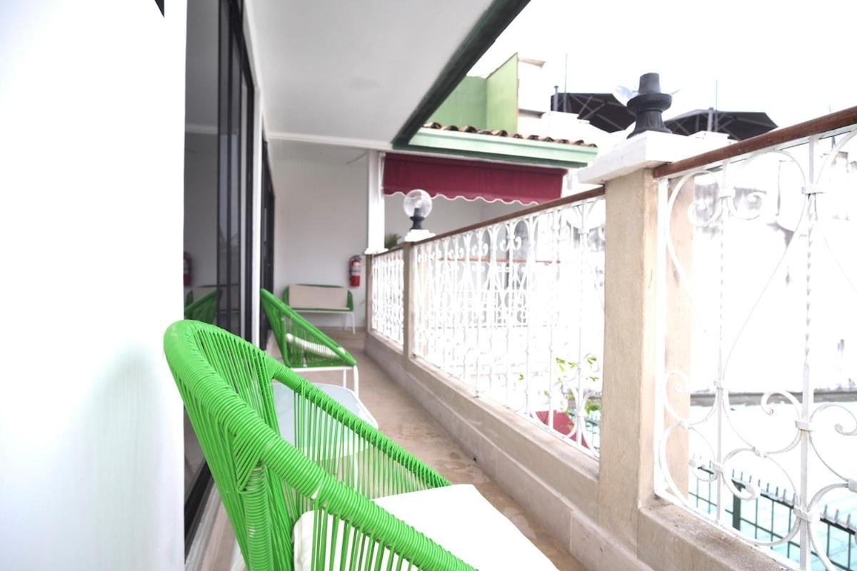 Amazinn Places Private Rooftop And Jacuzzi IX Panama City Exterior photo